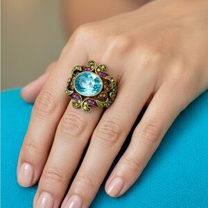 Heidi Daus ~ Victorian Lace Ornate Ring ~ Stamped Authentic
